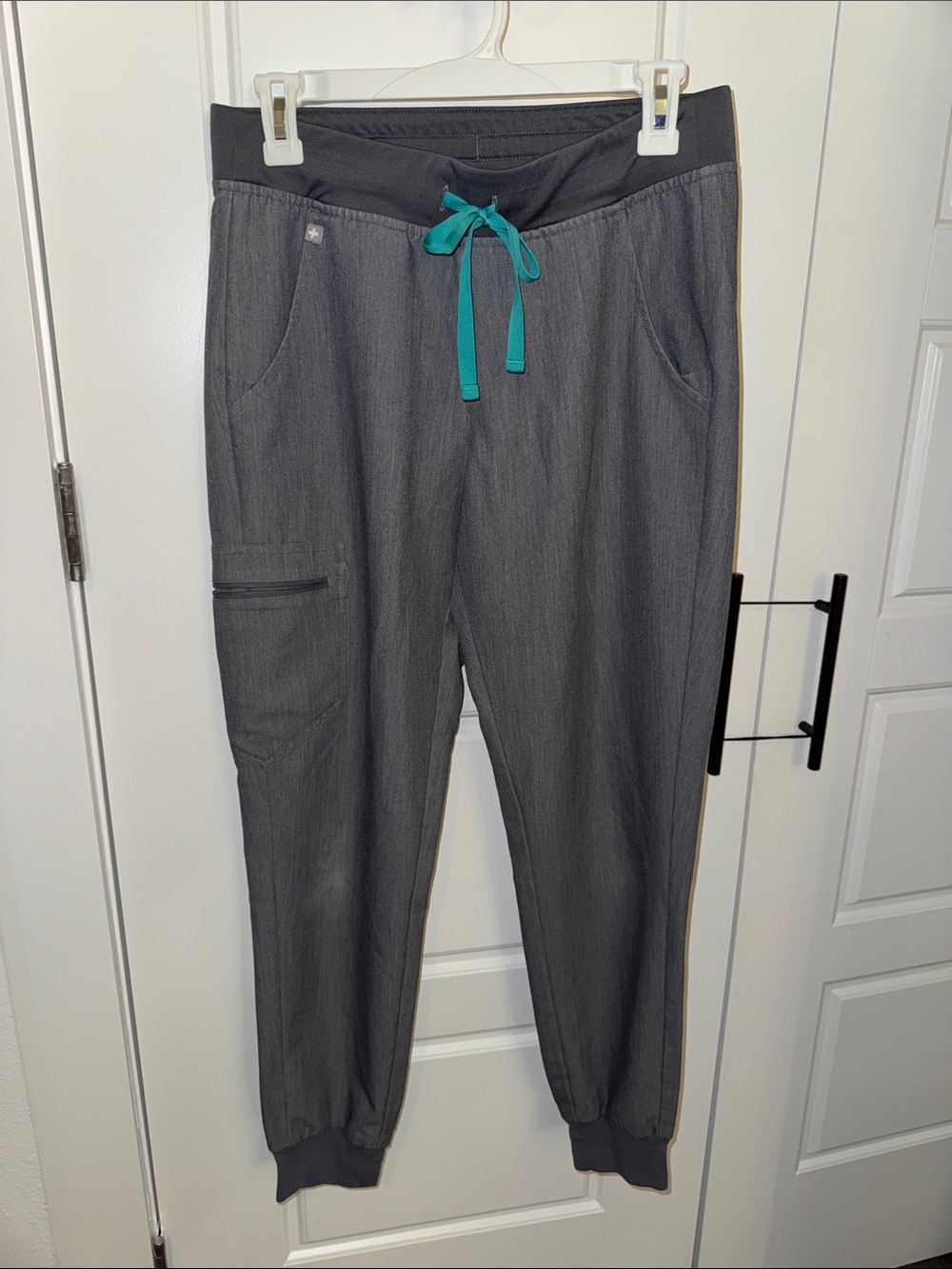 🔹SMALL FIGS ZAMORA JOGGER SCRUB PANT - graphite
